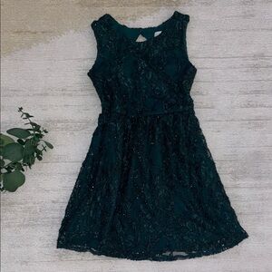 Place | Formal Dress